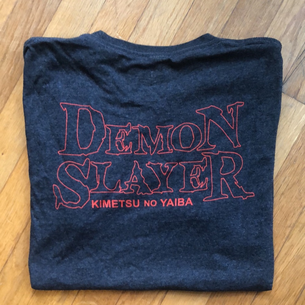 Demon Slayer T shirt size large charcoal grey